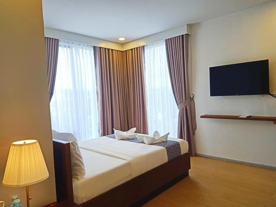 Inncity Hotel Calbayog Exteriér fotografie